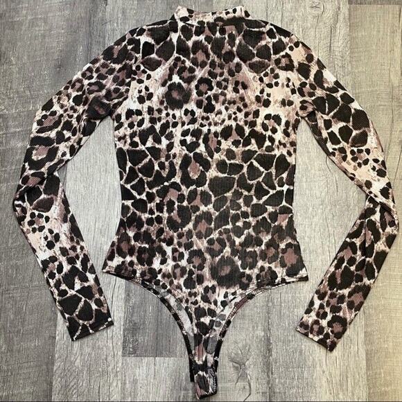 NWT PrettyLittleThing Leopard Print Bodysuit Size 2 - Picture 10 of 10